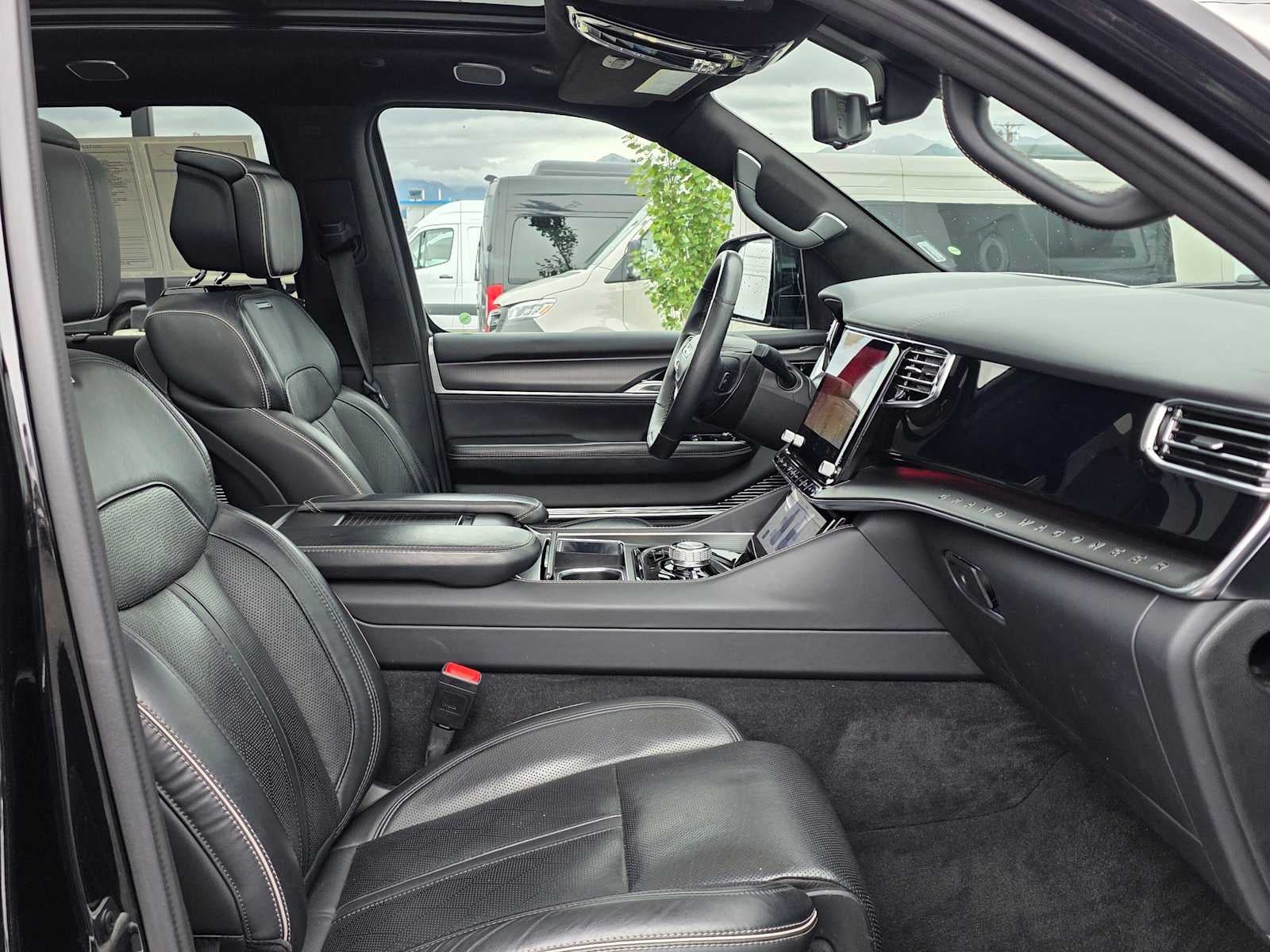 2024 Jeep Grand Wagoneer L Series II