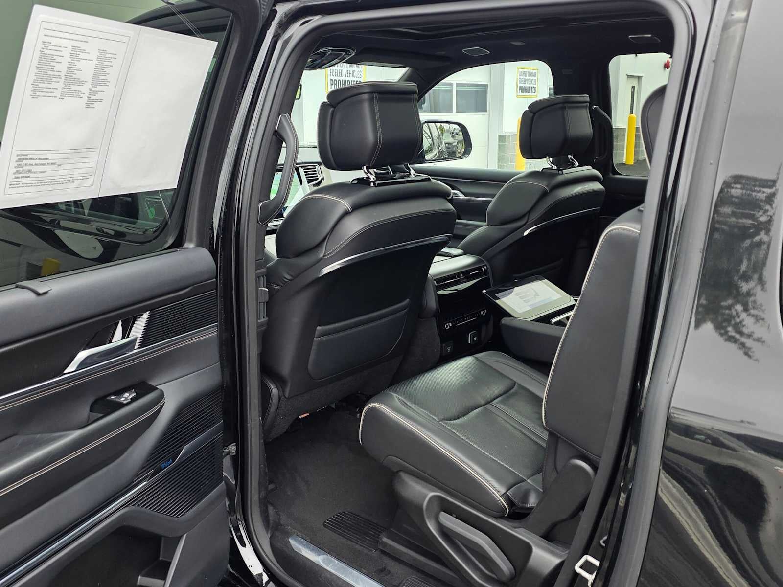 2024 Jeep Grand Wagoneer L Series II