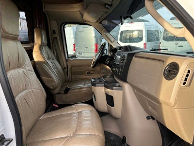 2011 Ford Econoline Cutaway E-450 Super Duty 158" DRW