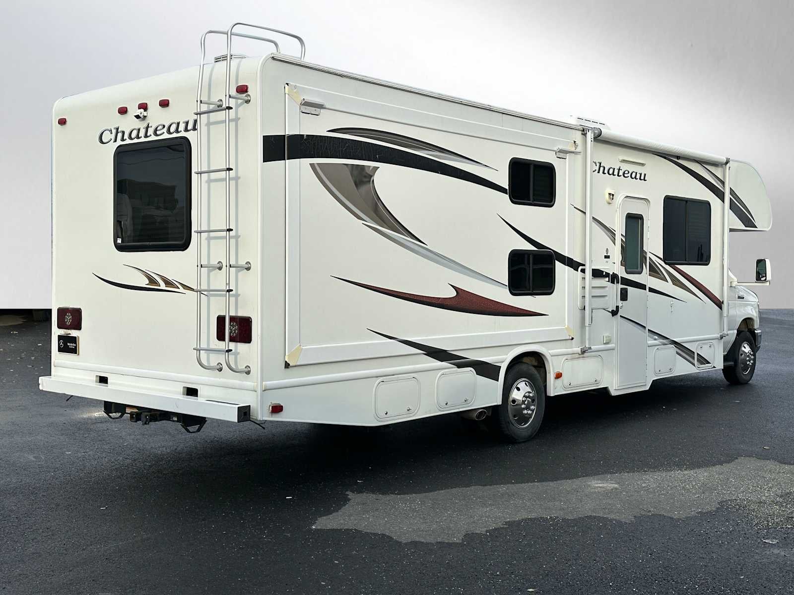 2011 Ford Econoline Cutaway E-450 Super Duty 158" DRW