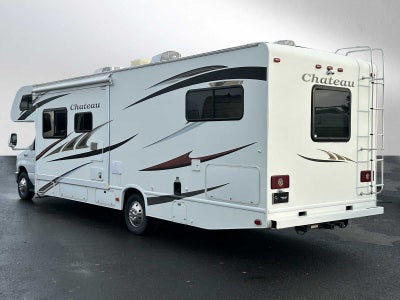 2011 Ford Econoline Cutaway E-450 Super Duty 158" DRW