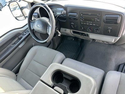 2006 Ford Super Duty F-350 SRW Lariat