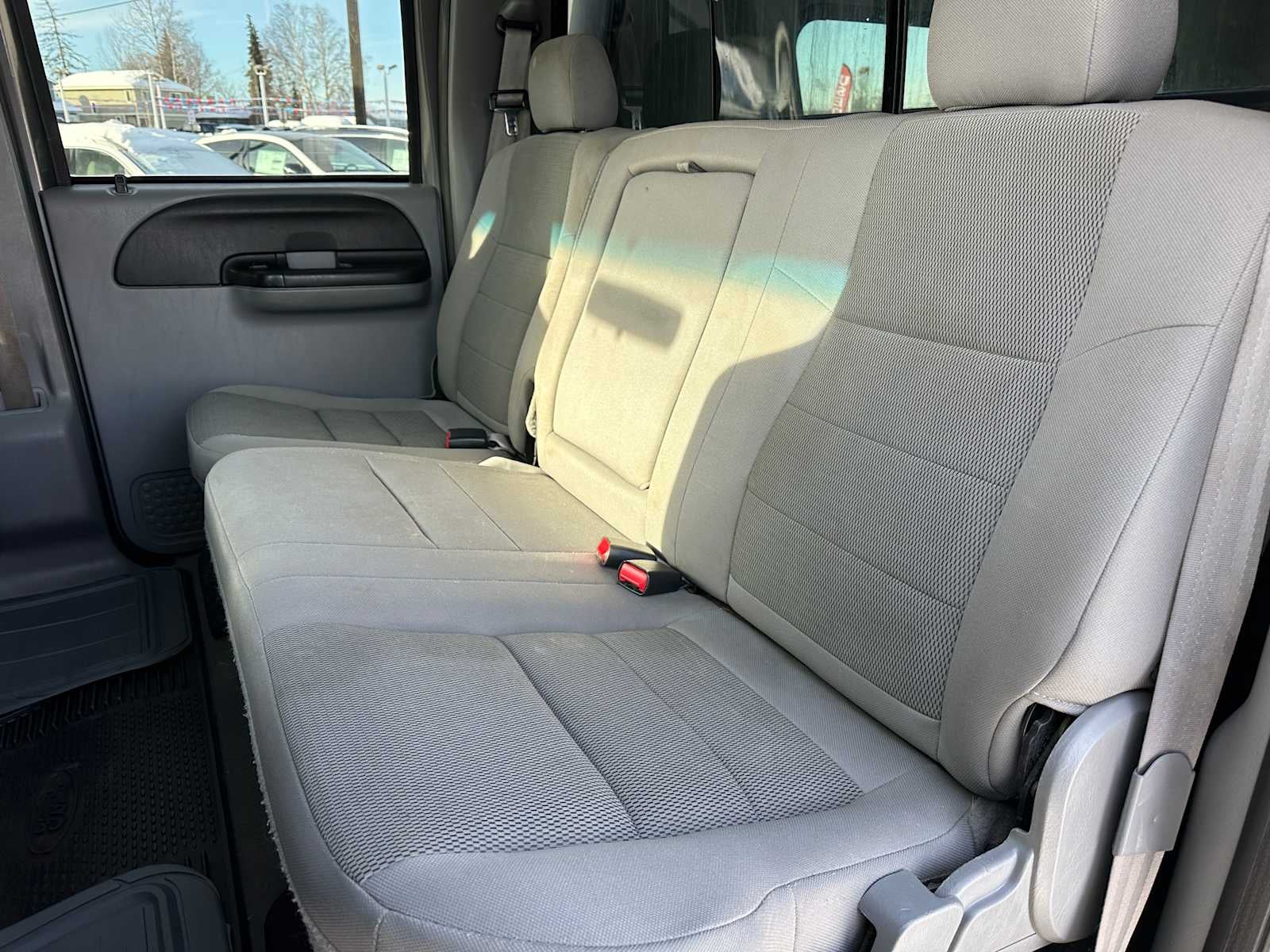 2006 Ford Super Duty F-350 SRW Lariat