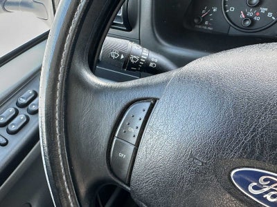 2006 Ford Super Duty F-350 SRW Lariat