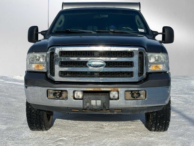2006 Ford Super Duty F-350 SRW Lariat