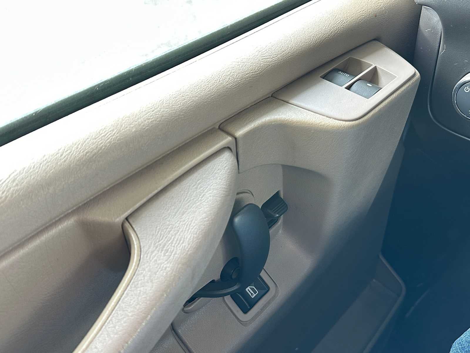 2014 Chevrolet Express 4500 Van 159"