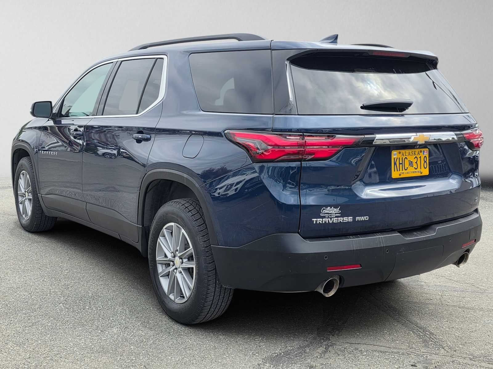 2022 Chevrolet Traverse LT Leather