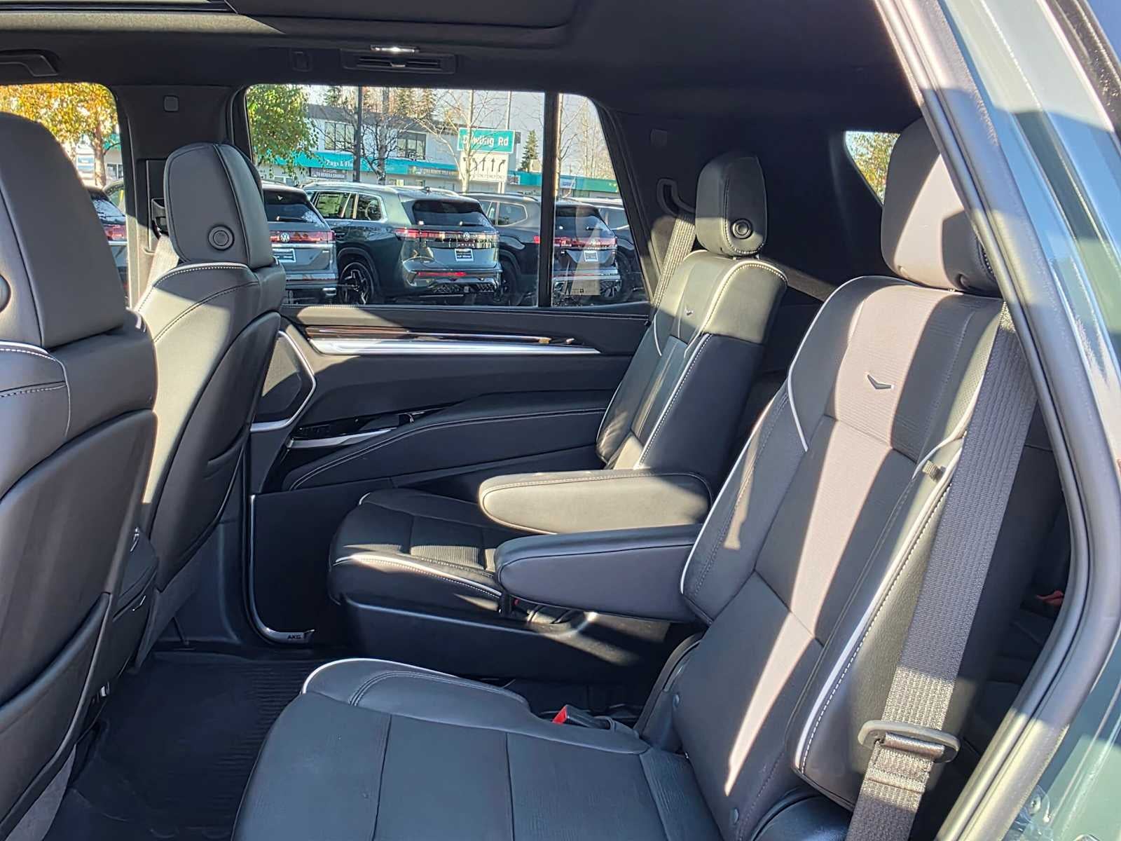 2025 Cadillac Escalade 4WD Premium Luxury