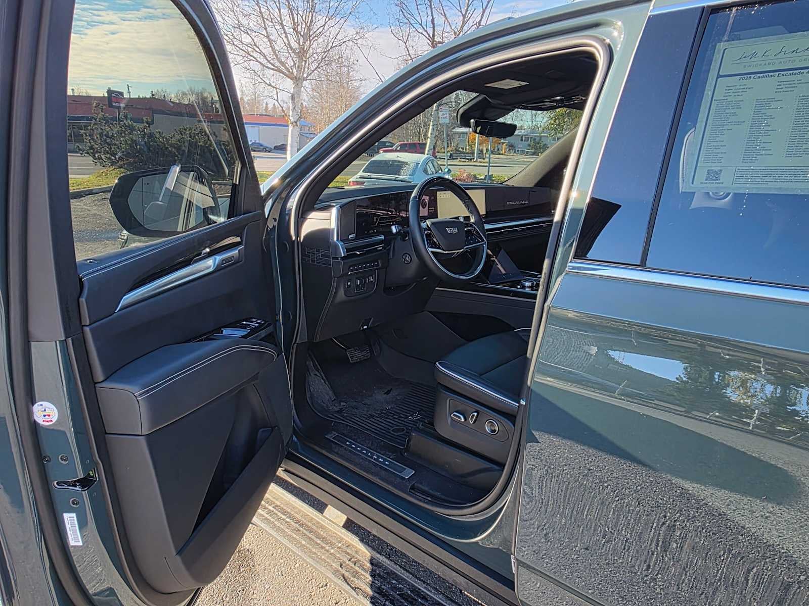 2025 Cadillac Escalade 4WD Premium Luxury