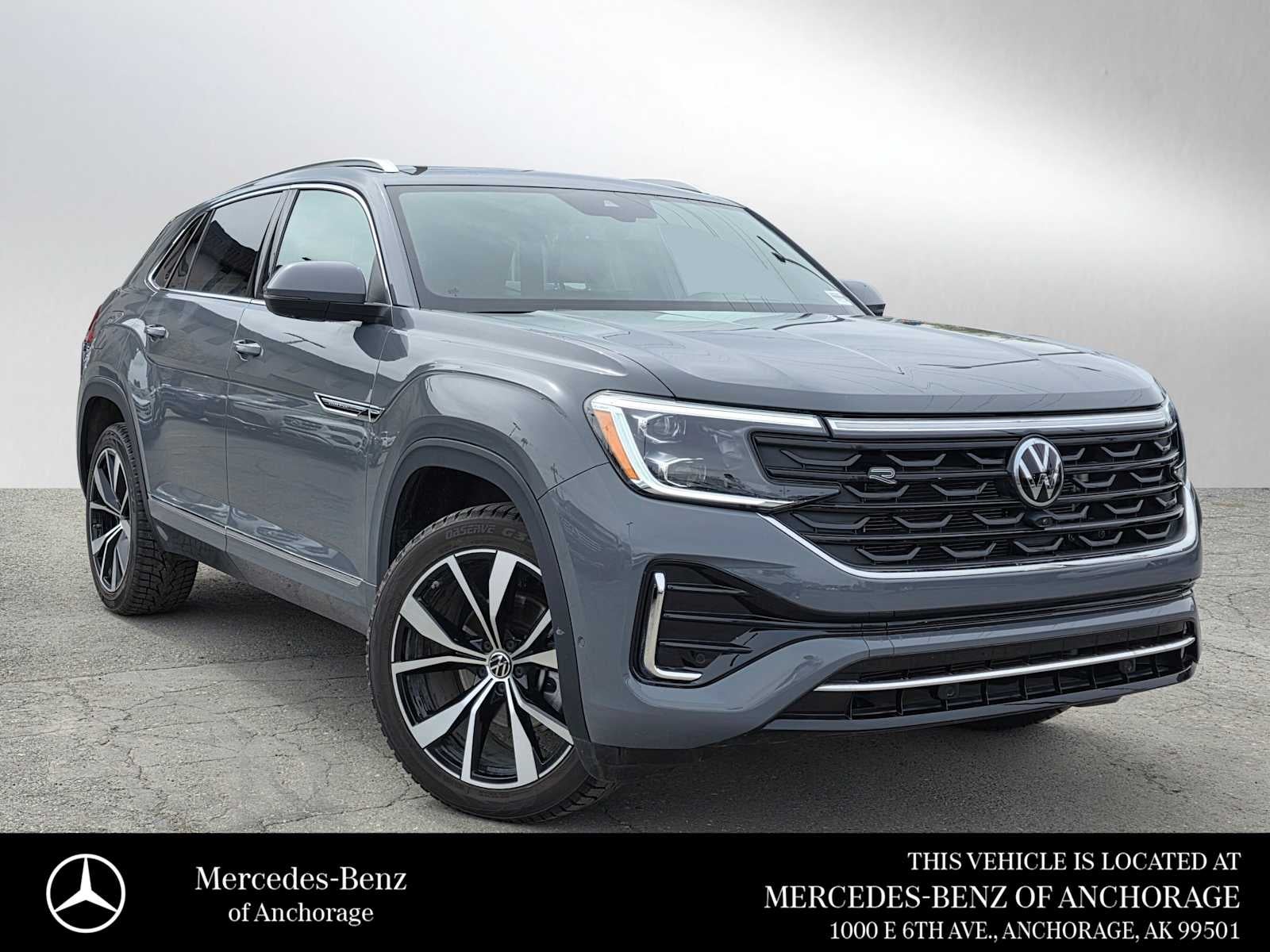 2025 Volkswagen Atlas Cross Sport 2.0T SEL Premium R-Line