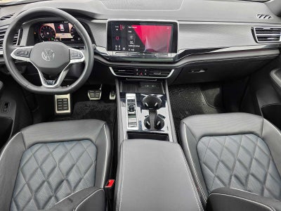 2025 Volkswagen Atlas Cross Sport 2.0T SEL Premium R-Line