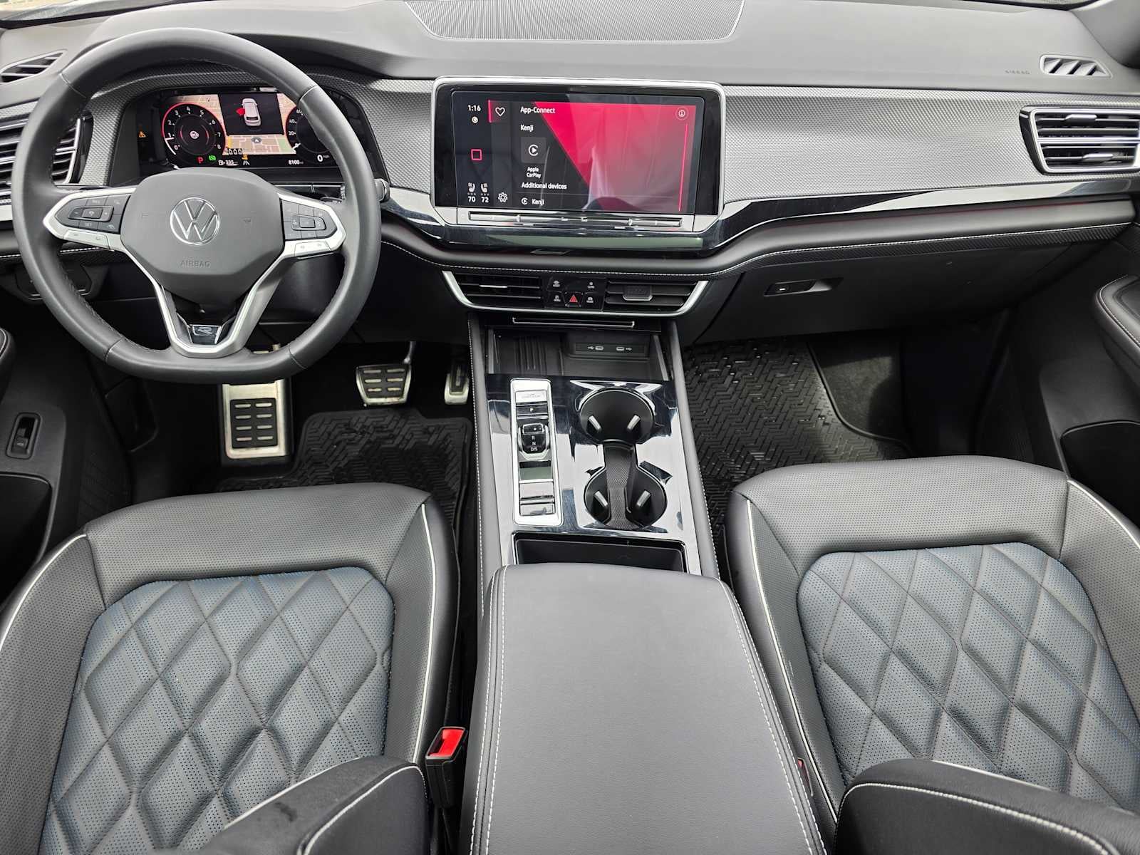 2025 Volkswagen Atlas Cross Sport 2.0T SEL Premium R-Line