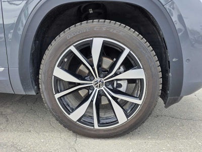 2025 Volkswagen Atlas Cross Sport 2.0T SEL Premium R-Line