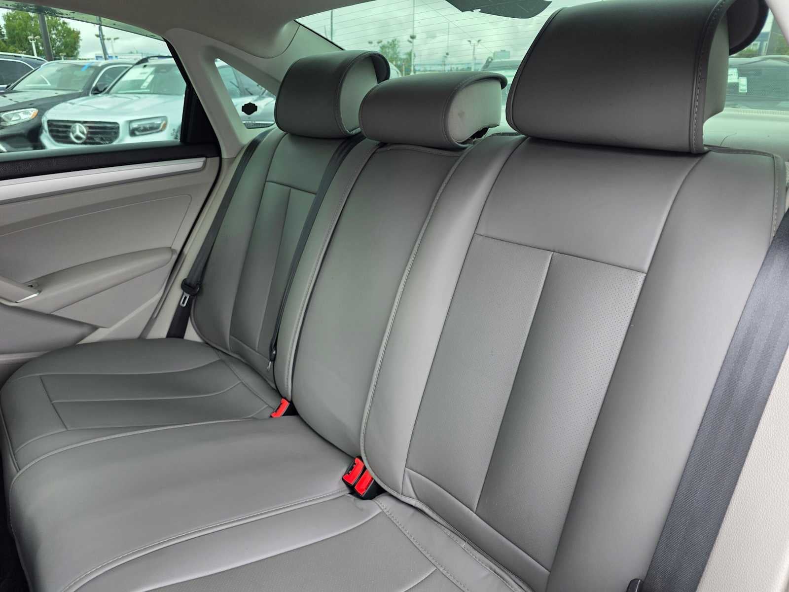 2016 Volkswagen Passat 1.8T S