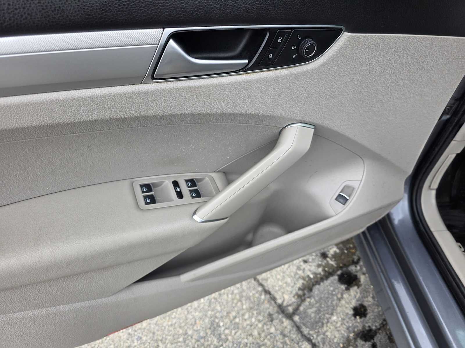2016 Volkswagen Passat 1.8T S