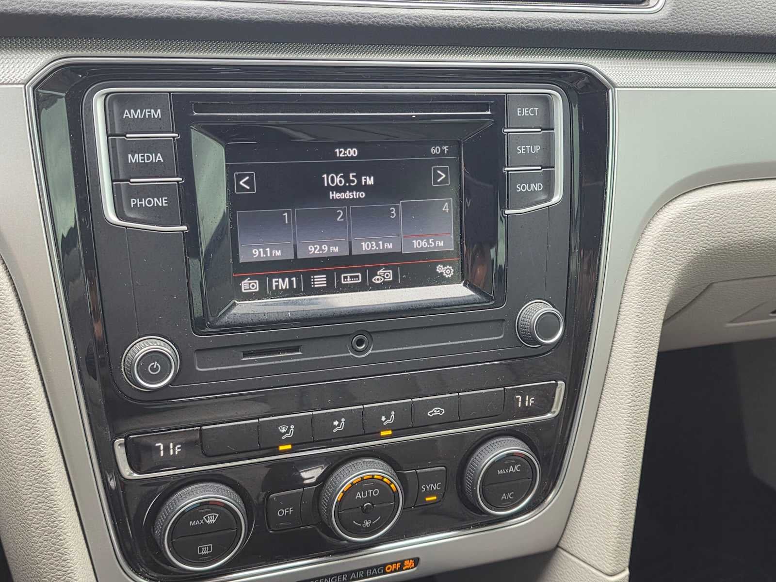2016 Volkswagen Passat 1.8T S