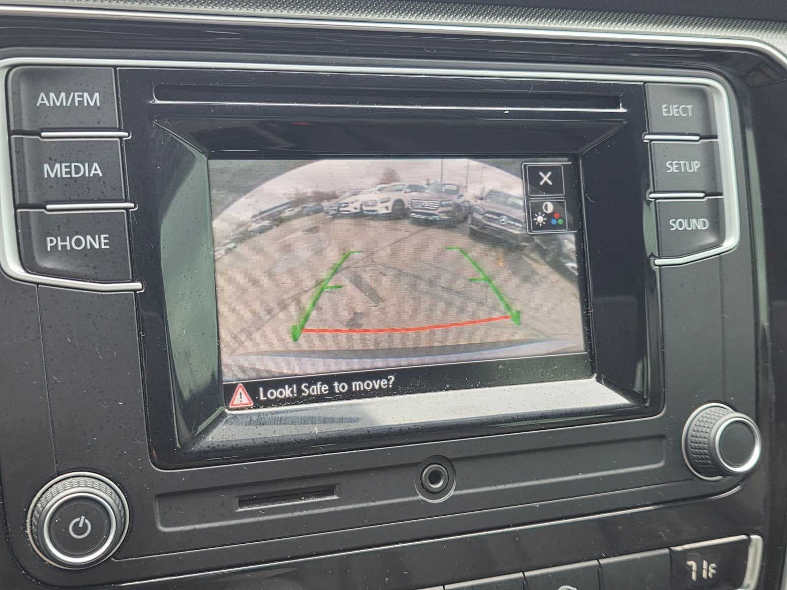 2016 Volkswagen Passat 1.8T S