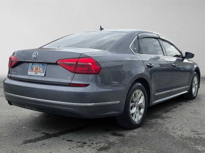 2016 Volkswagen Passat 1.8T S