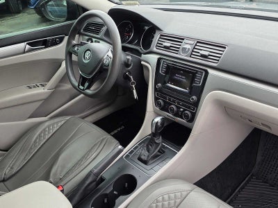 2016 Volkswagen Passat 1.8T S