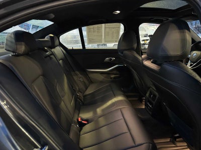 2022 BMW 3 Series 330e xDrive