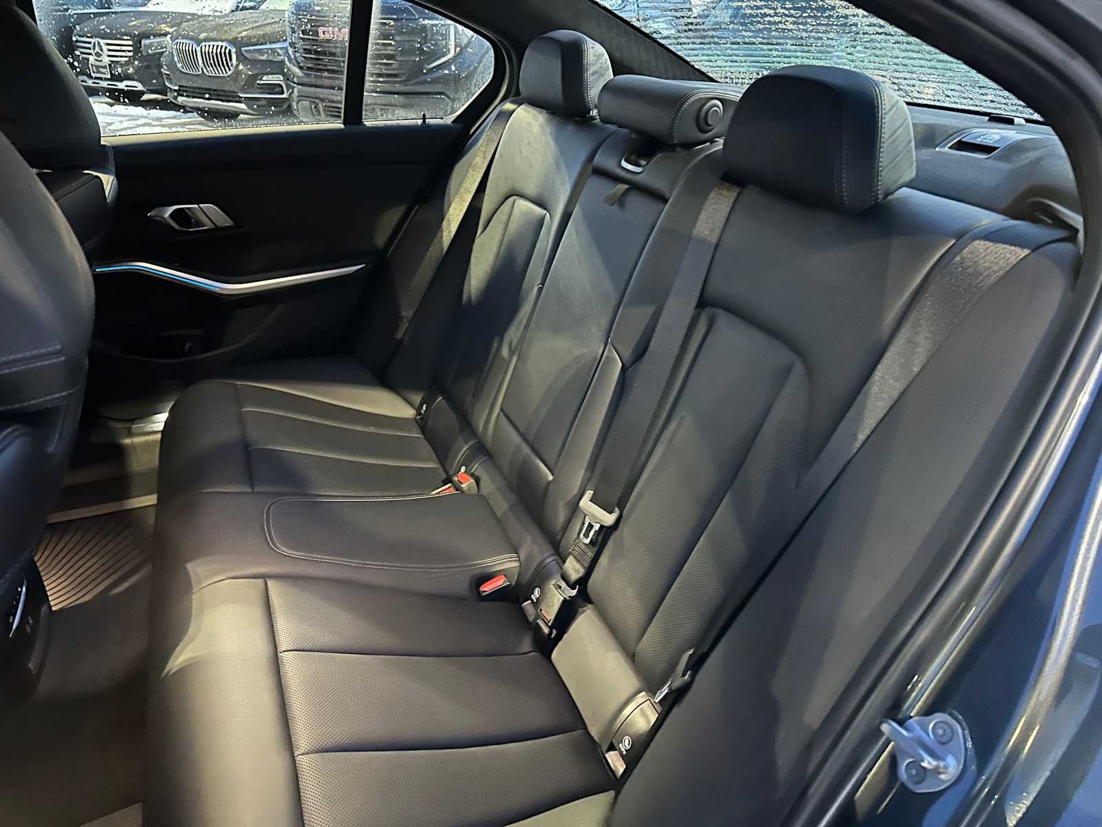 2022 BMW 3 Series 330e xDrive