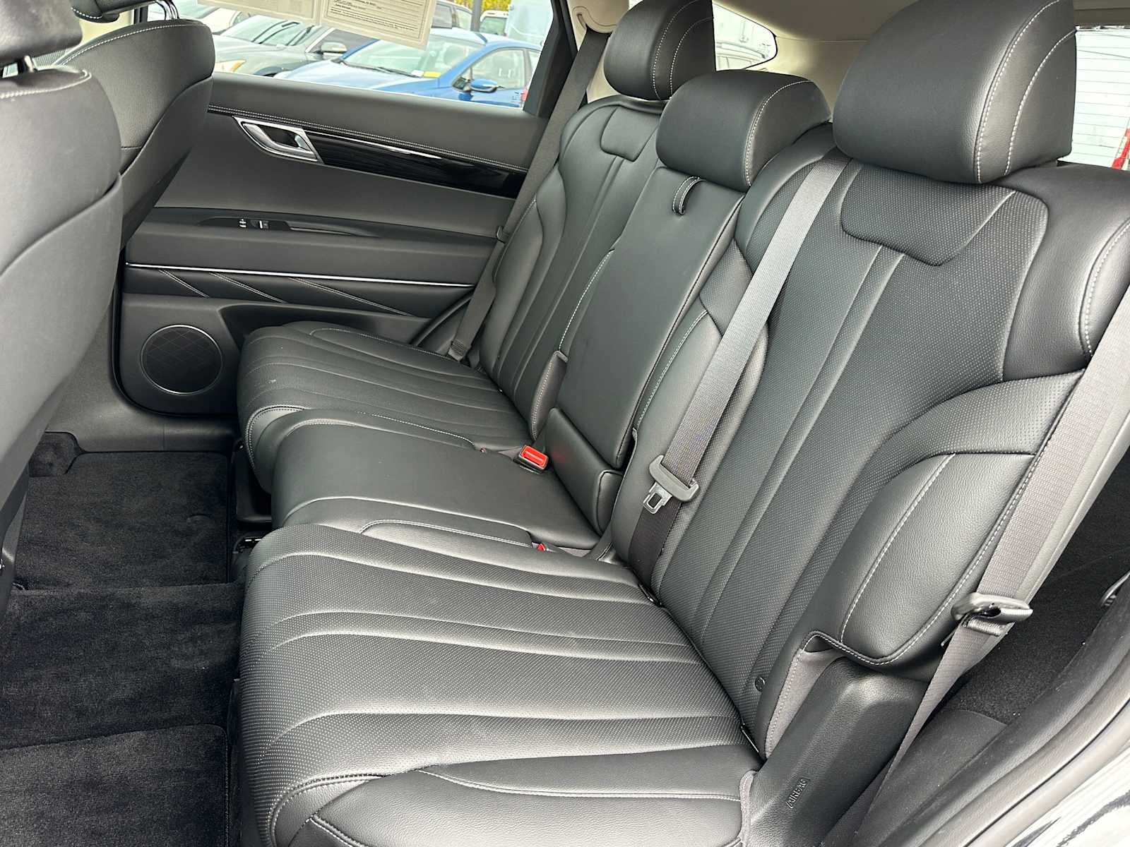 2025 Genesis GV80 Standard