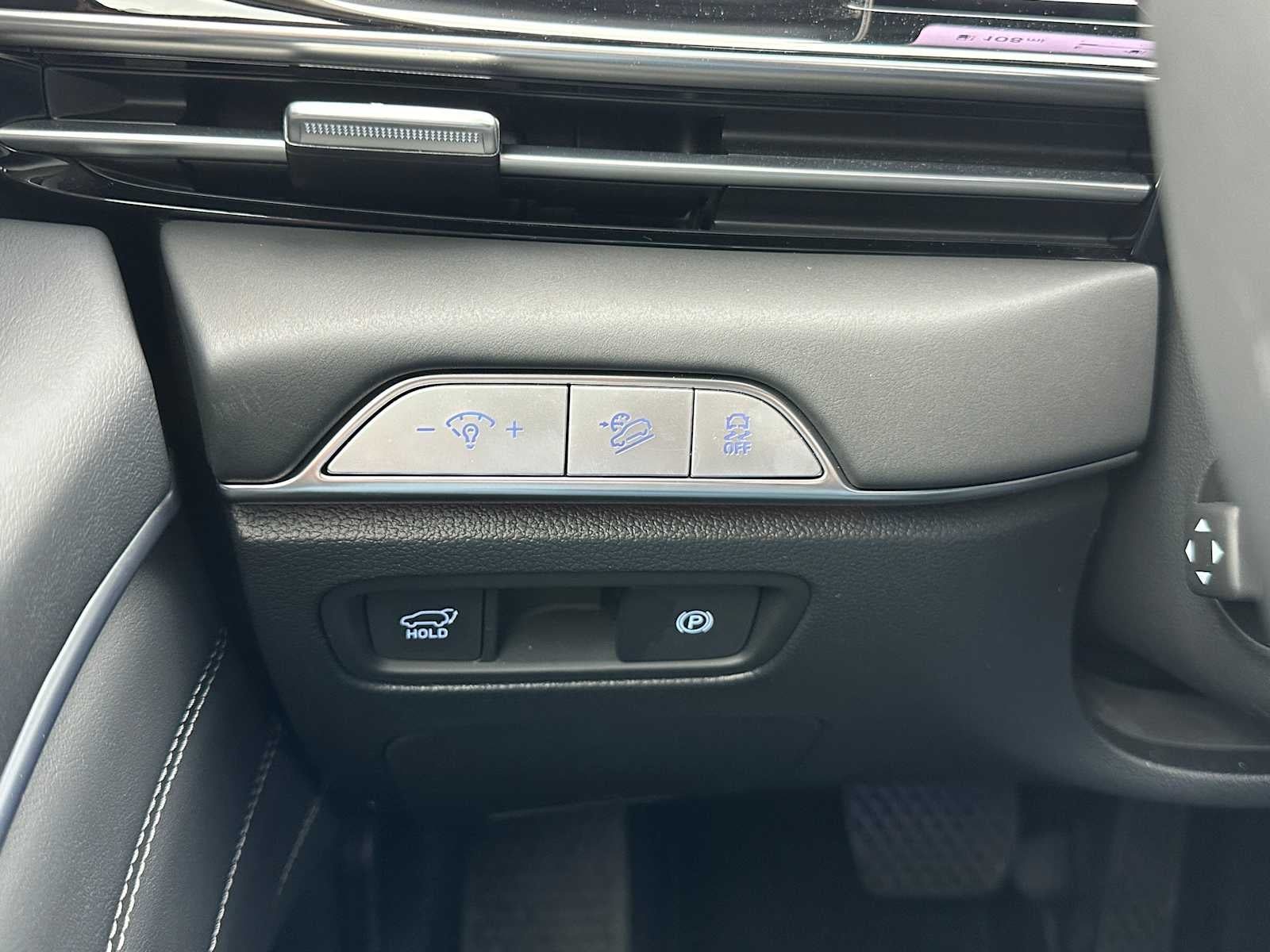 2025 Genesis GV80 Standard