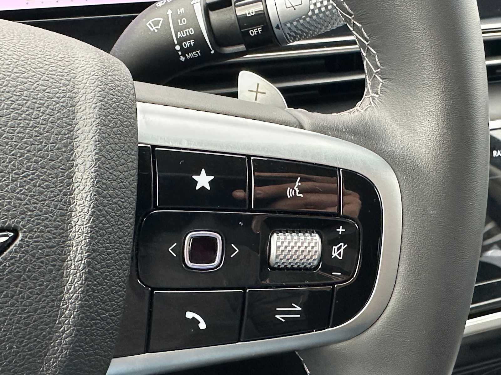 2025 Genesis GV80 Standard