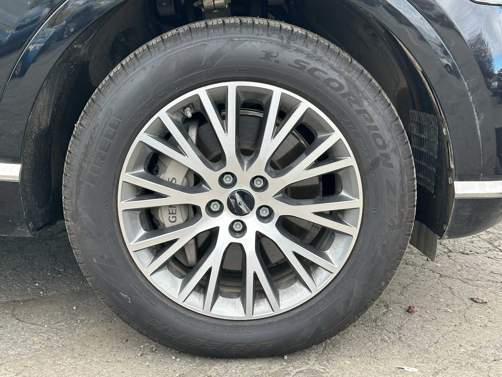 2025 Genesis GV80 Standard