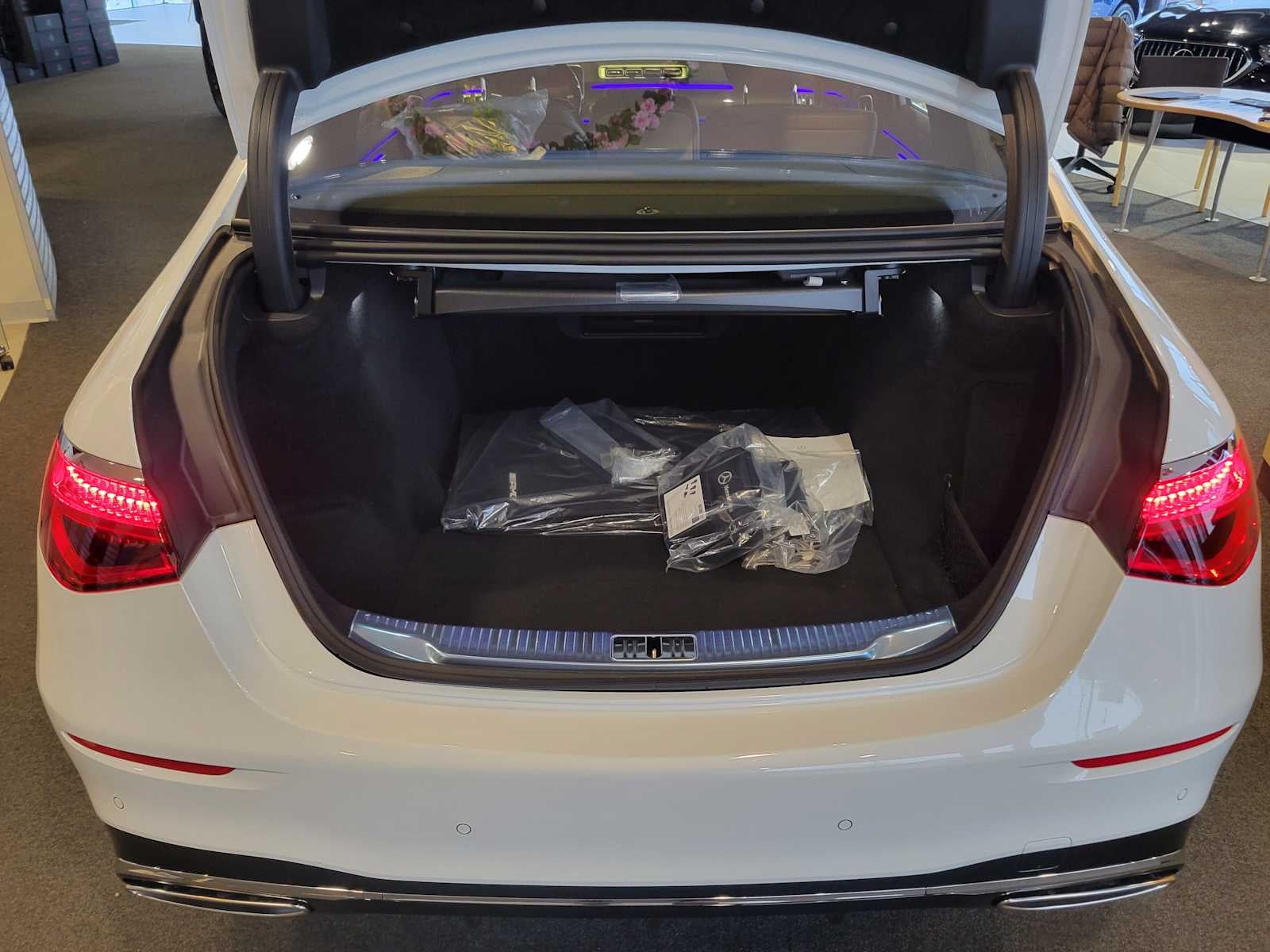 2025 Mercedes-Benz S-Class S 580