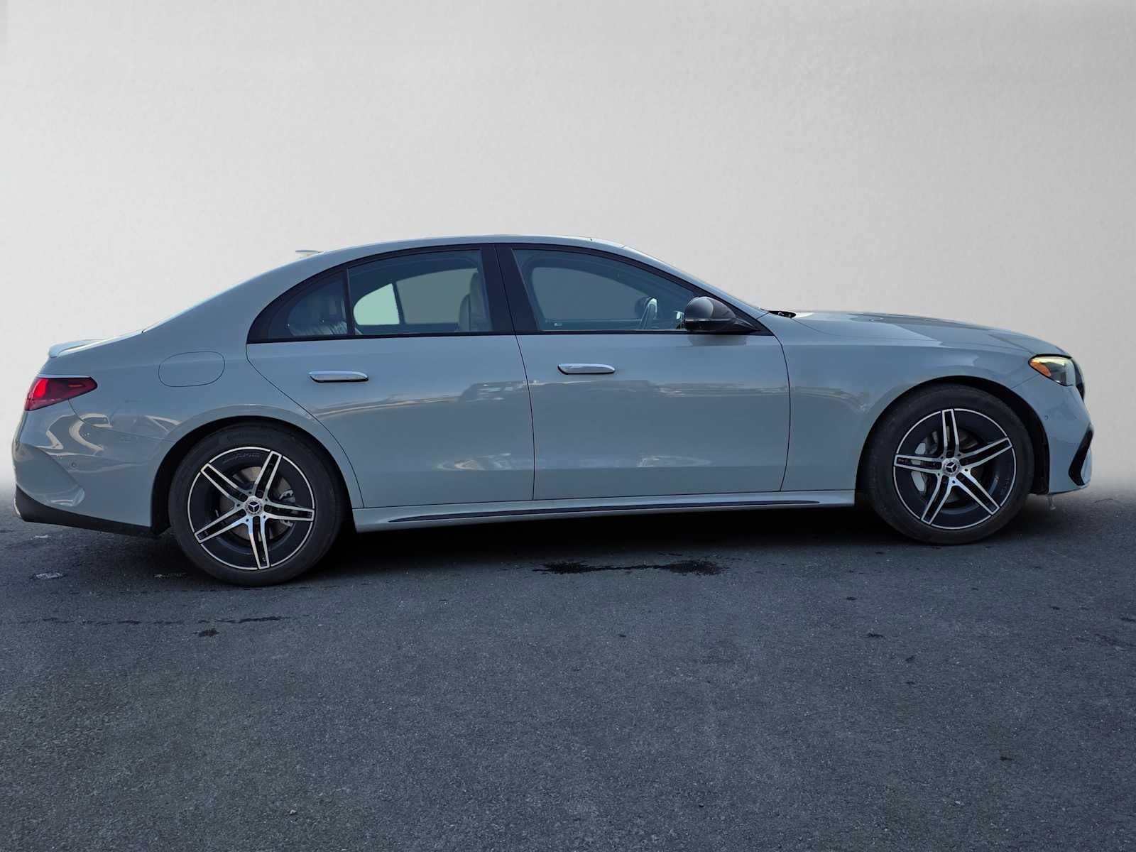 2026 Mercedes-Benz E 350 4MATIC® Sedan