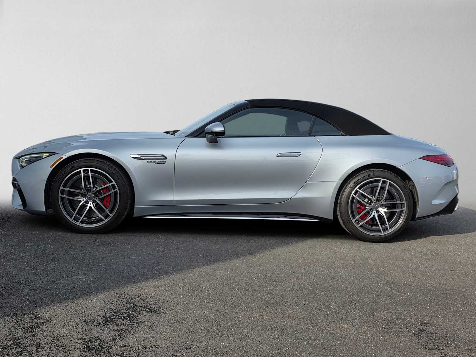 2025 Mercedes-Benz AMG® SL 55 Roadster
