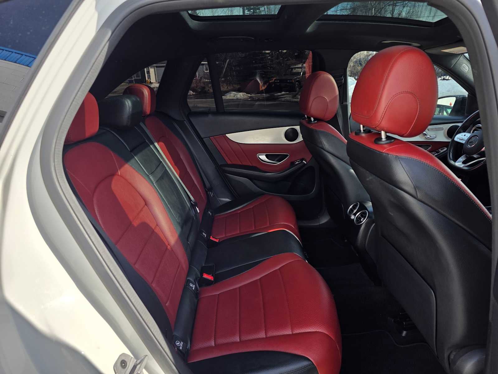 2022 Mercedes-Benz GLC 300 SUV