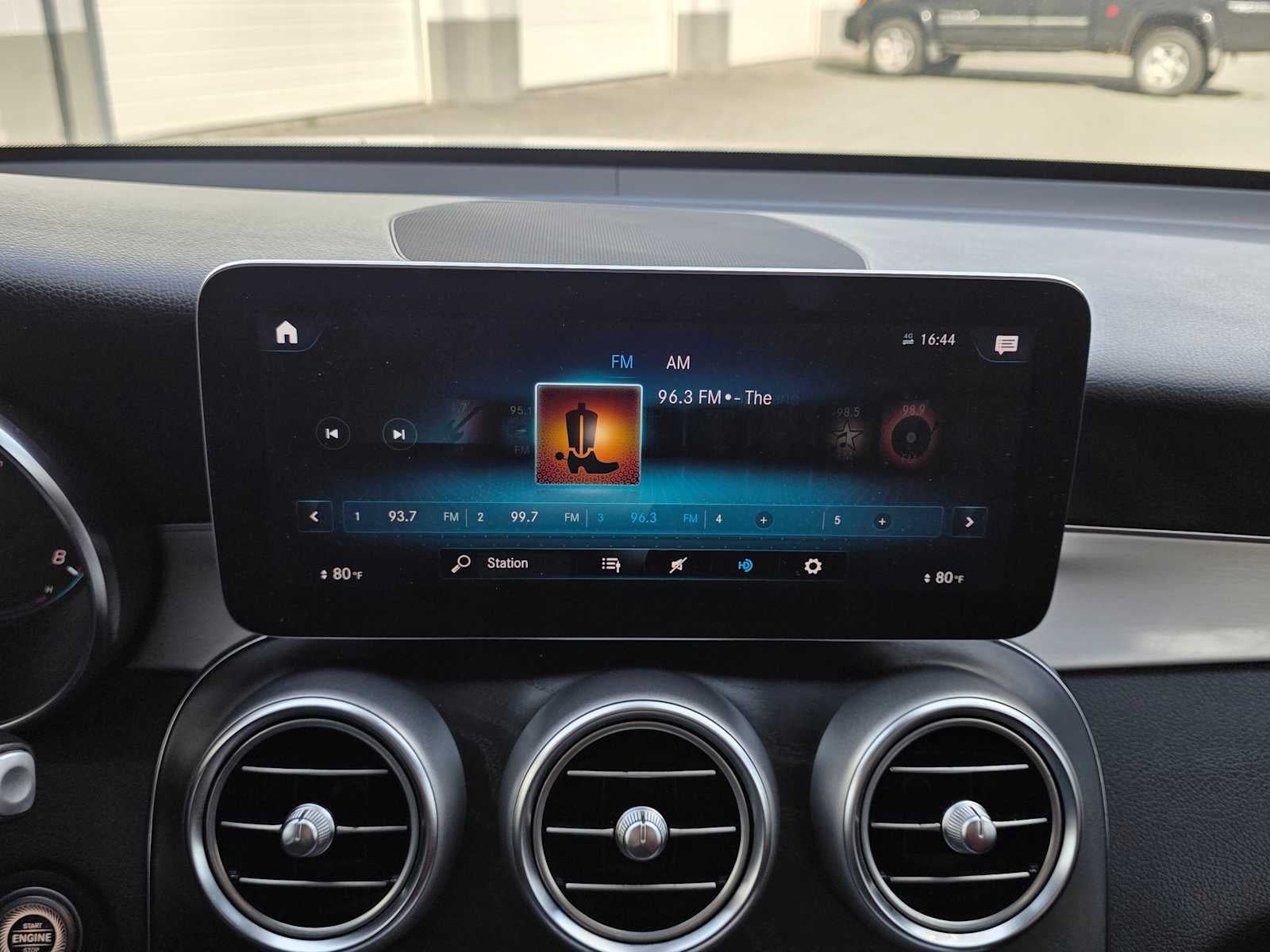 2022 Mercedes-Benz GLC 300 SUV