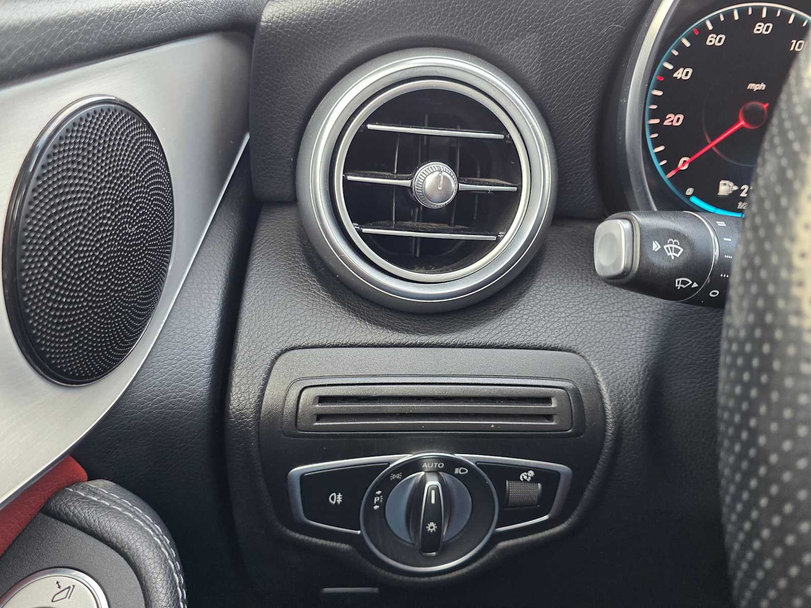 2022 Mercedes-Benz GLC 300 SUV