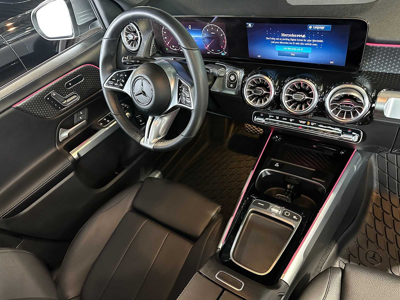 2025 Mercedes-Benz GLB 250 GLB 250