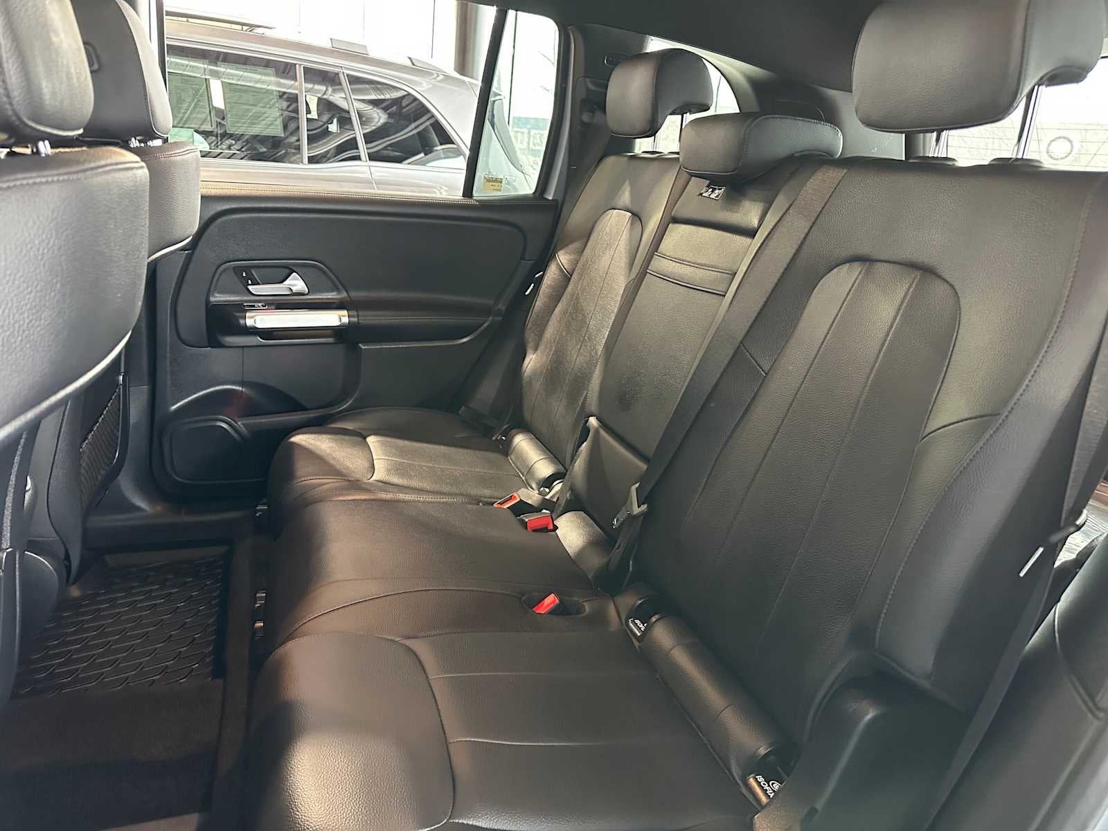 2025 Mercedes-Benz GLB 250 GLB 250