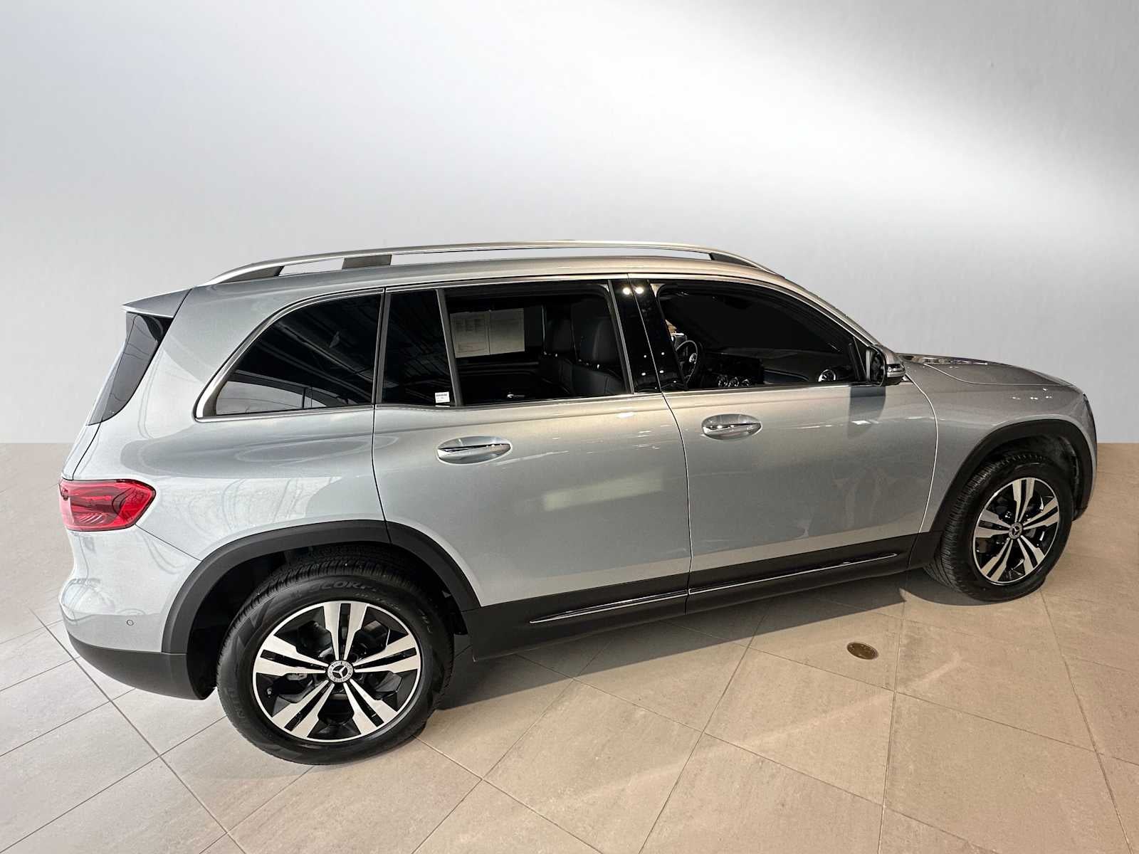 2025 Mercedes-Benz GLB 250 GLB 250