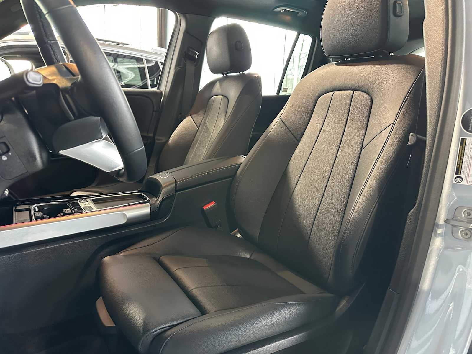 2025 Mercedes-Benz GLB 250 GLB 250