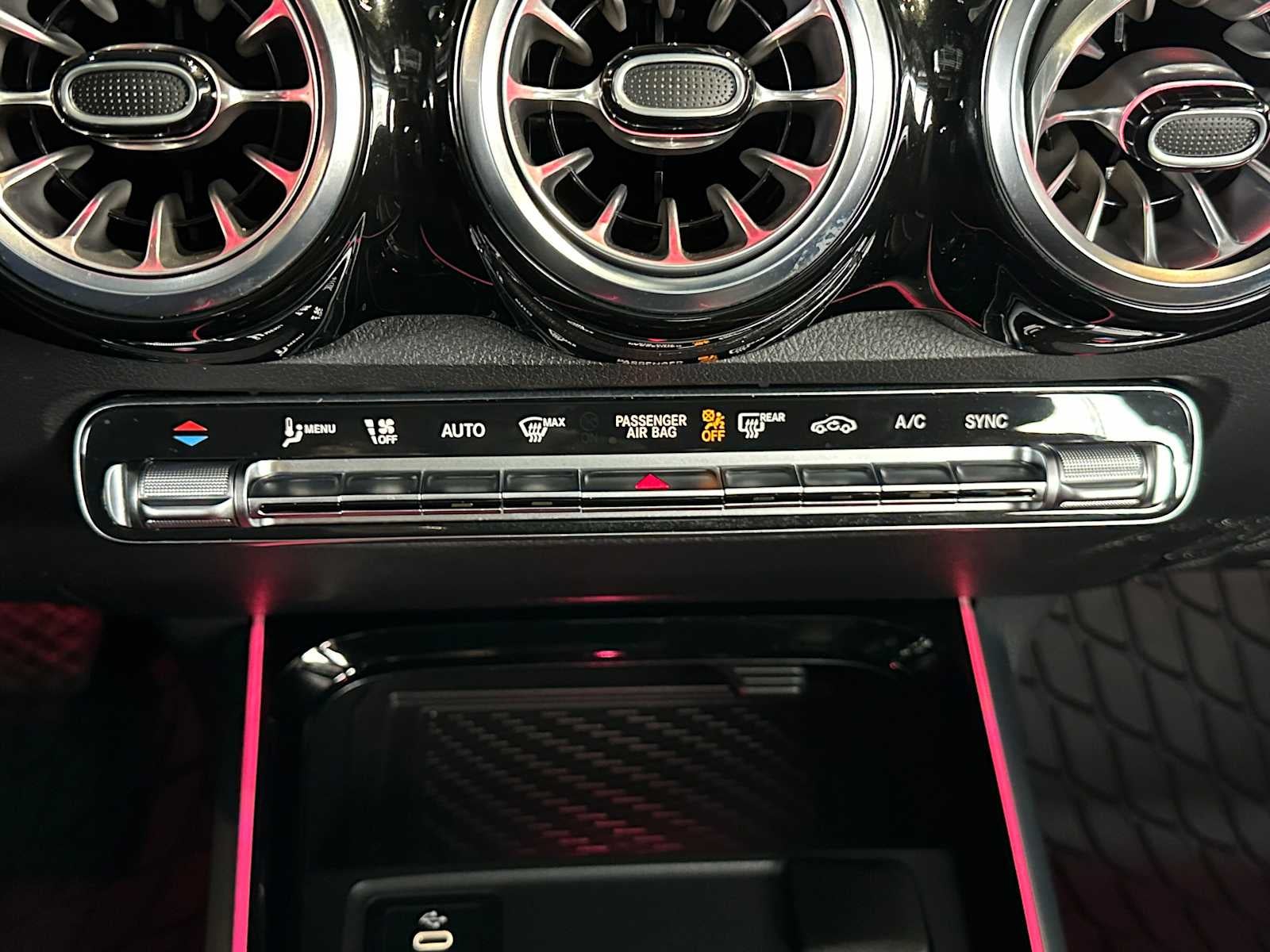 2025 Mercedes-Benz GLB 250 GLB 250