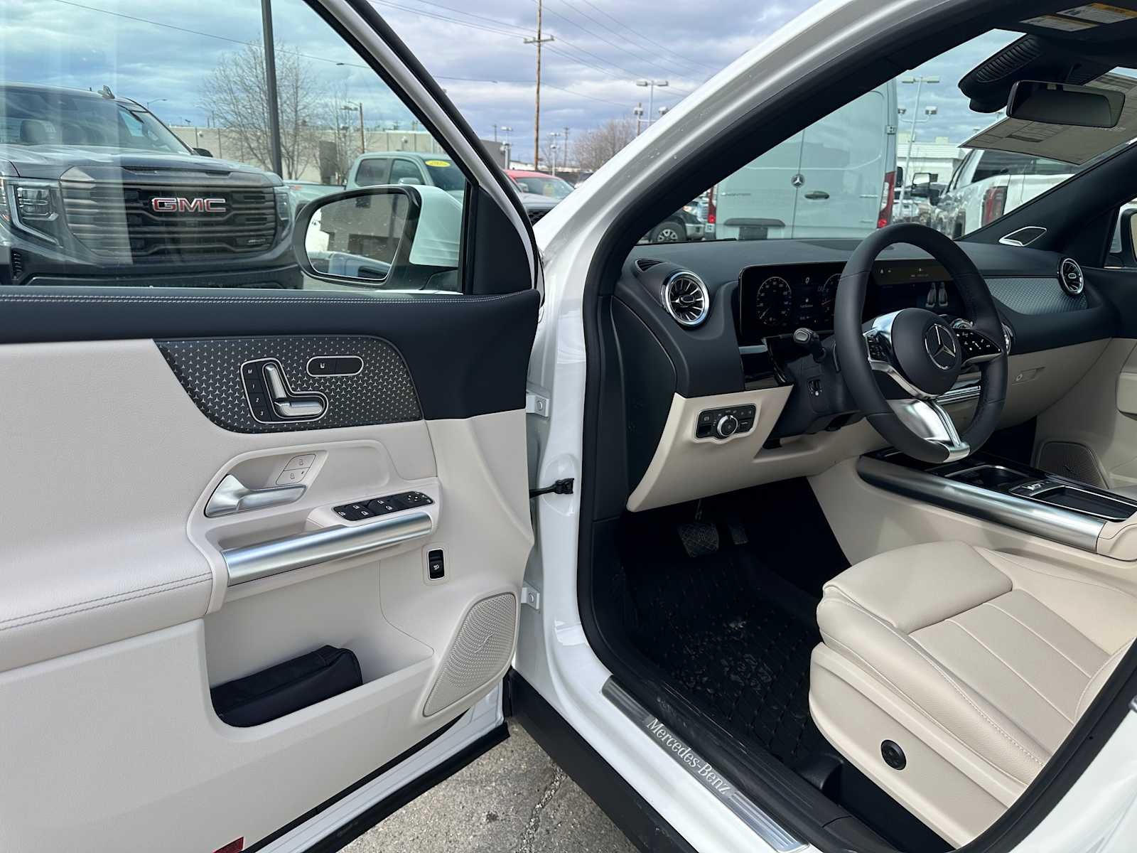 2025 Mercedes-Benz GLA GLA 250