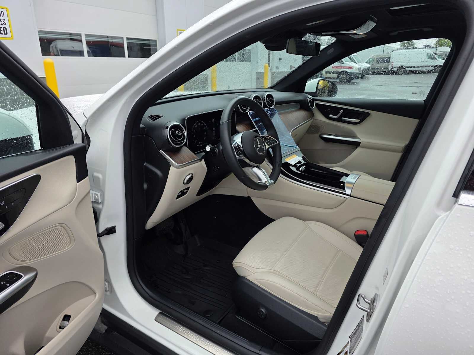 2026 Mercedes-Benz GLC 300 4MATIC® SUV
