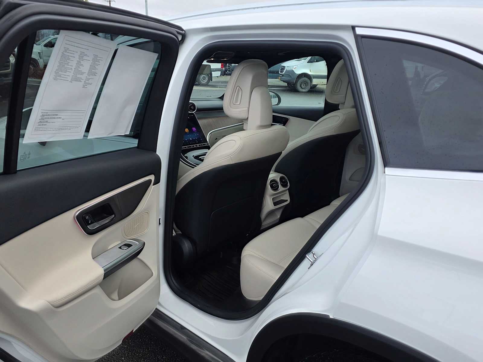 2026 Mercedes-Benz GLC 300 4MATIC® SUV