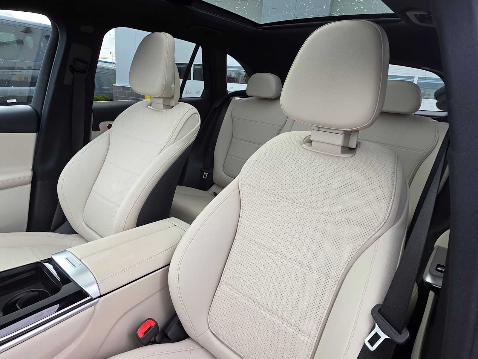 2026 Mercedes-Benz GLC 300 4MATIC® SUV