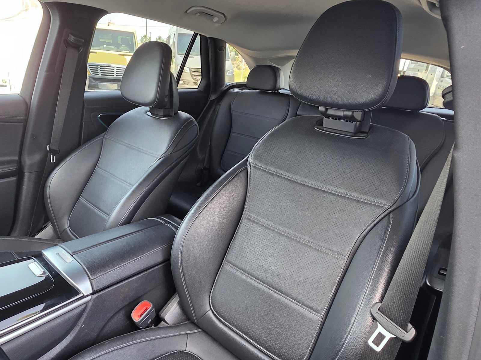 2023 Mercedes-Benz GLC 300 4MATIC® SUV