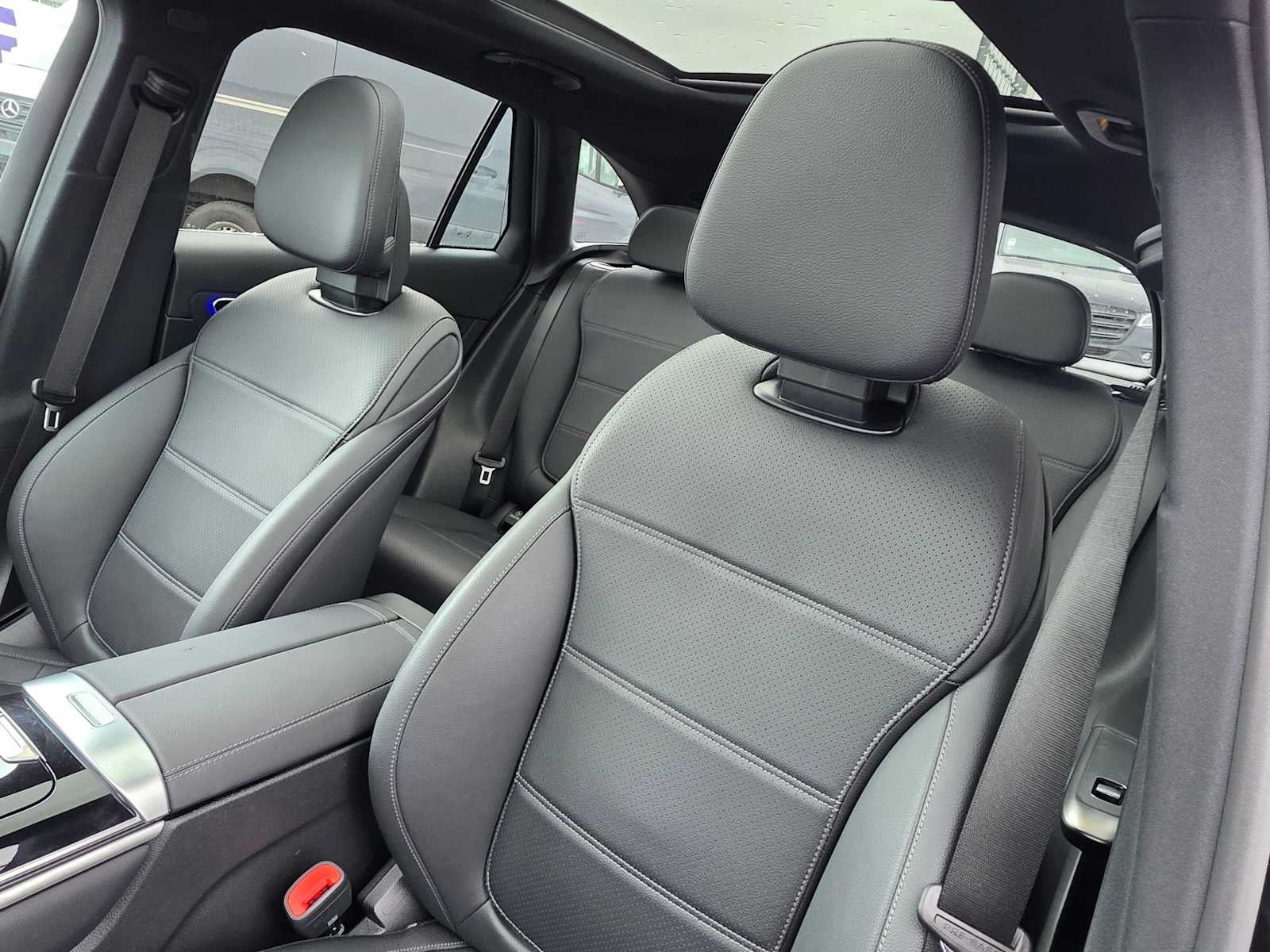 2026 Mercedes-Benz GLC 300 4MATIC® SUV