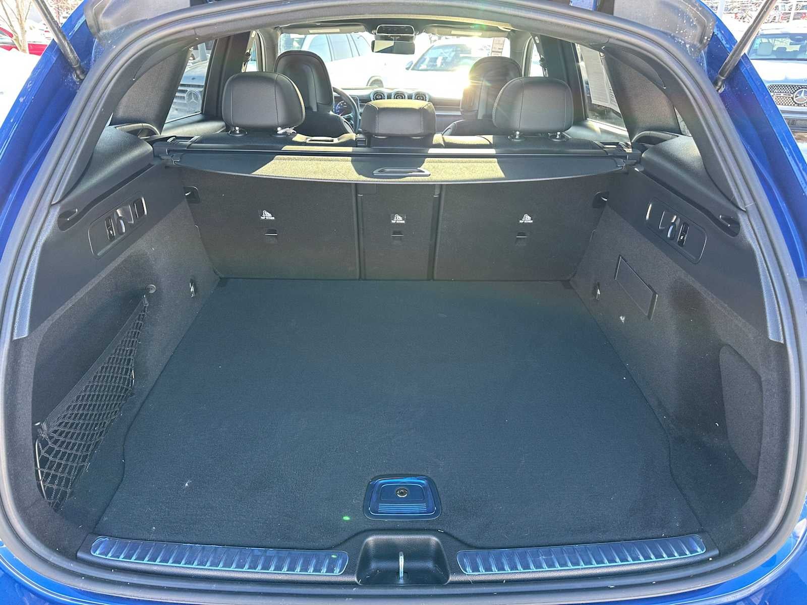 2025 Mercedes-Benz GLC 300 GLC 300