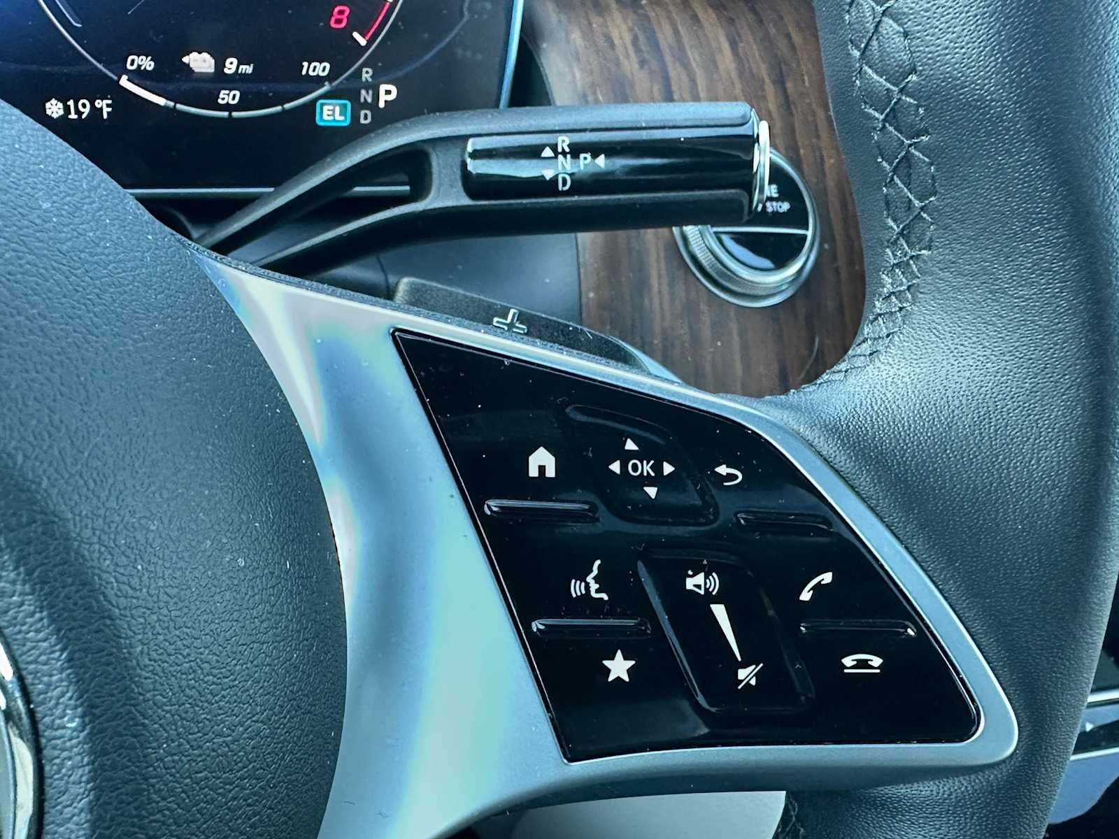 2025 Mercedes-Benz GLC 350e 4MATIC® SUV