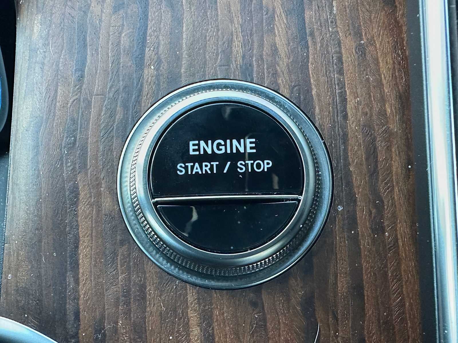 2025 Mercedes-Benz GLC 350e 4MATIC® SUV