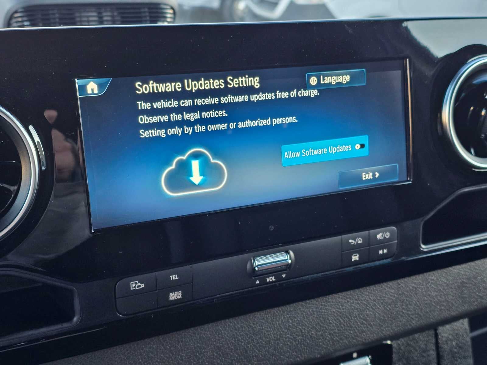 2026 Mercedes-Benz Sprinter 2500 Standard Roof I4 Diesel HO 144" AWD